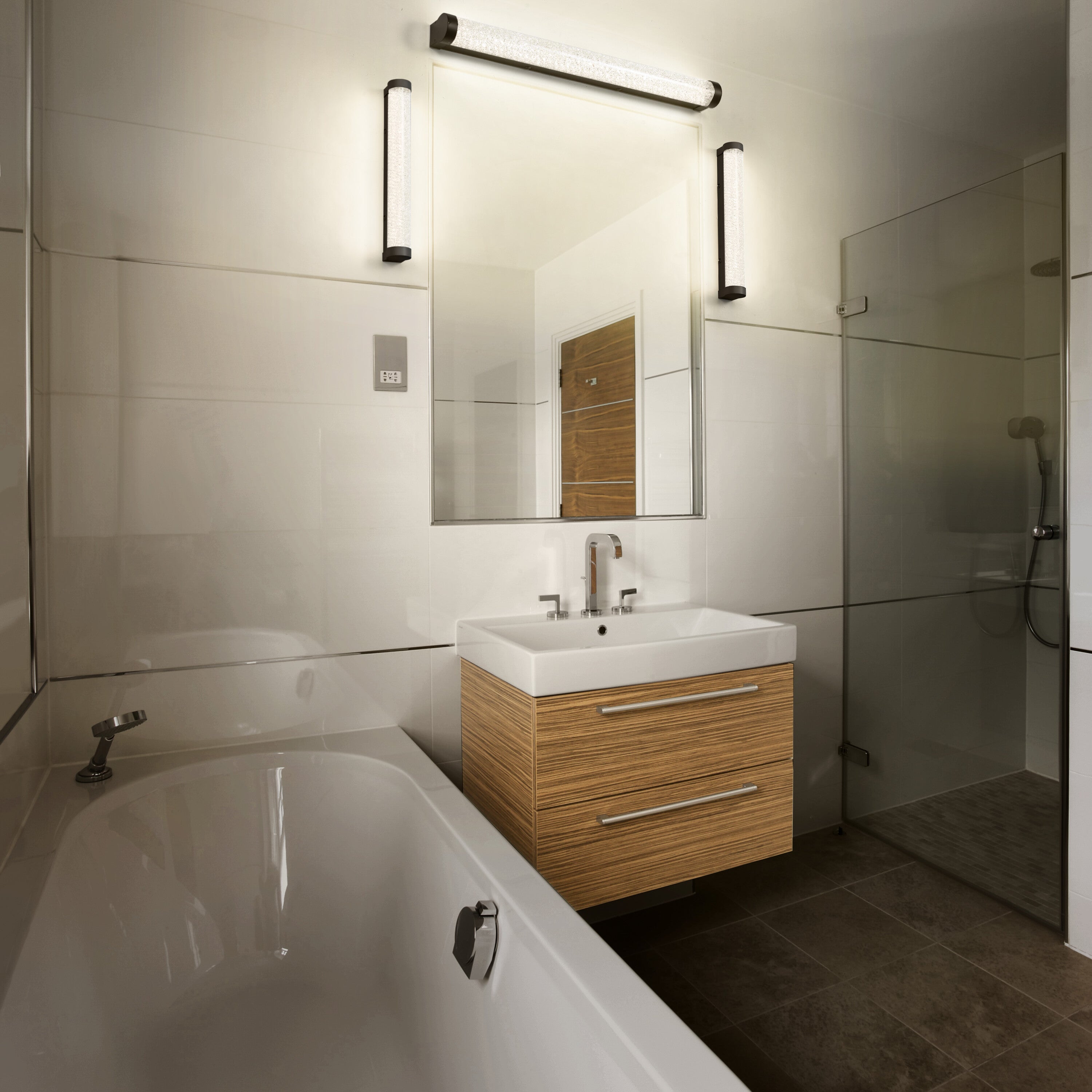 LEDVANCE ORBIS Tube Badezimmer Spiegel-/Wandleuchte Blasen-Glas 12W 60cm schwarz-LEDVANCE Shop