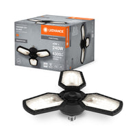 LEDVANCE Highbay Blade plafondlamp in zwart, aluminium, met verstelbare lichtvleugels, levert 40 W of 4300 lm in neutraal wit met 4000 K, E27-schroefdraad, diameter 337,5 mm, IP20